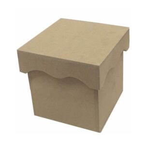 Caja de 25cms x 25cms con tapa capuchon grande en MDF CC111