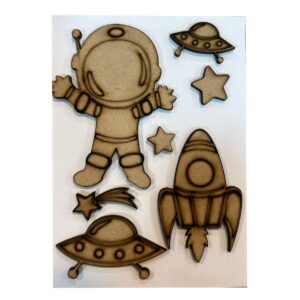 Set de figuras de MDF listas para decorar Astronauta