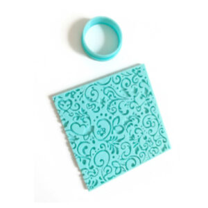Kit de cortante circulo 3cms y sello arabescos 8x8cms